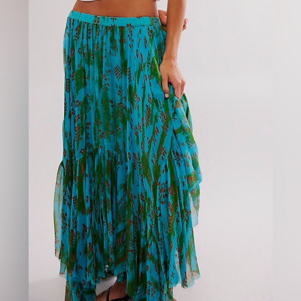 FP One Clover Printed Asymmetrical Skirt